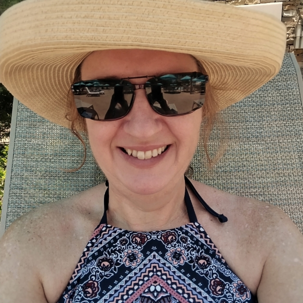 Meet your Posher, Mandy k